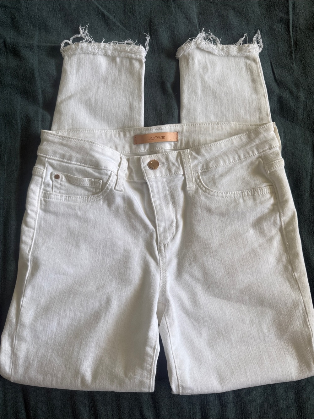 Joe's Jeans White Frayed-Hem Ankle Crop Jeans